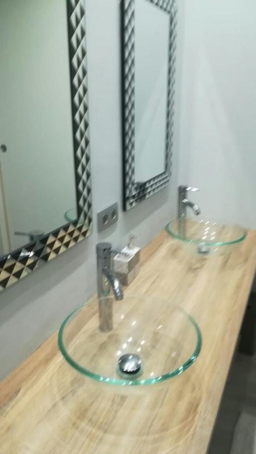 Appartement Terrasse Dans Palace Centre Ville Menton Exteriör bild